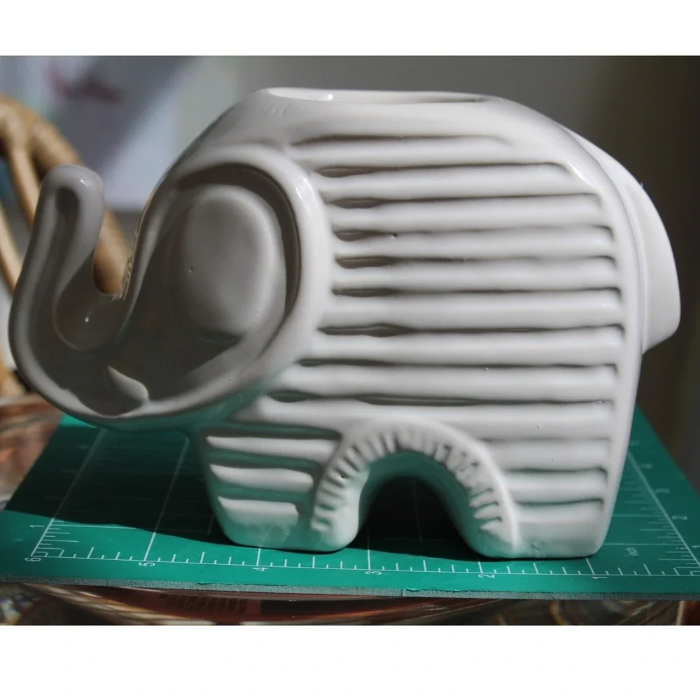 Elephant menagerie white Tea‎ Light Candle Holder Modern Minimalist Decor